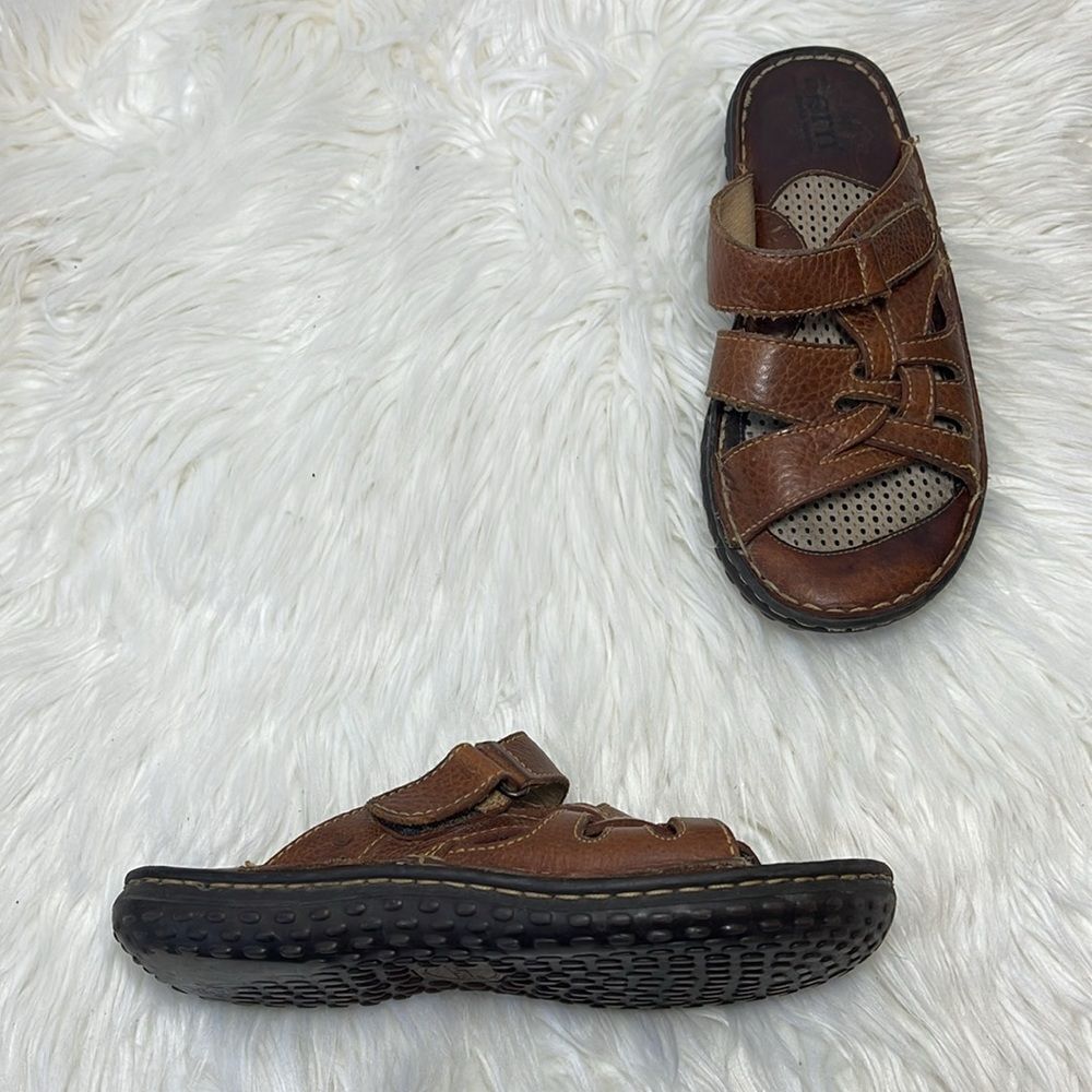 Born Brown Woven Slide Sandals Sz‎ 3